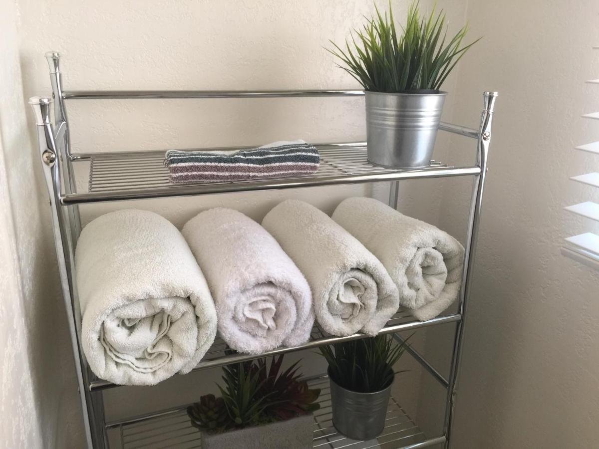 Hollywood Deluxe Suites Los Angeles Ngoại thất bức ảnh